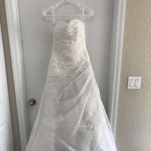 San Patrick Wedding Gown